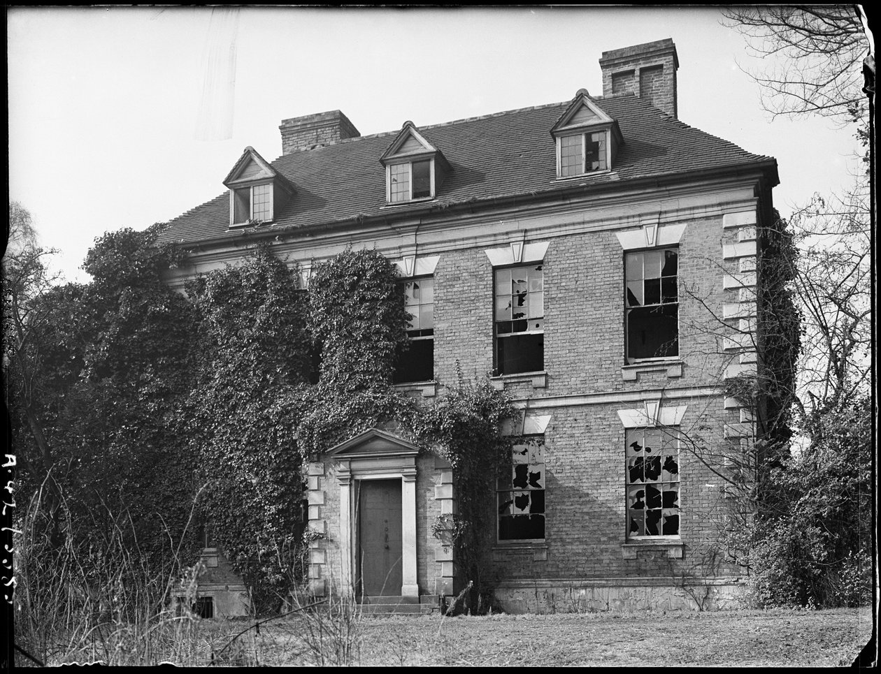 The Rookery, Lichfield Road, Sutton Coldfield, Birmingham, lente 1942 door George Bernard Mason