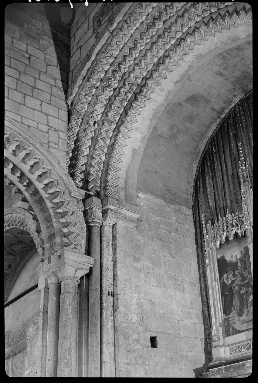 Durham Cathedral, Palace Green, Durham, County Durham, 1942 door George Bernard Wood