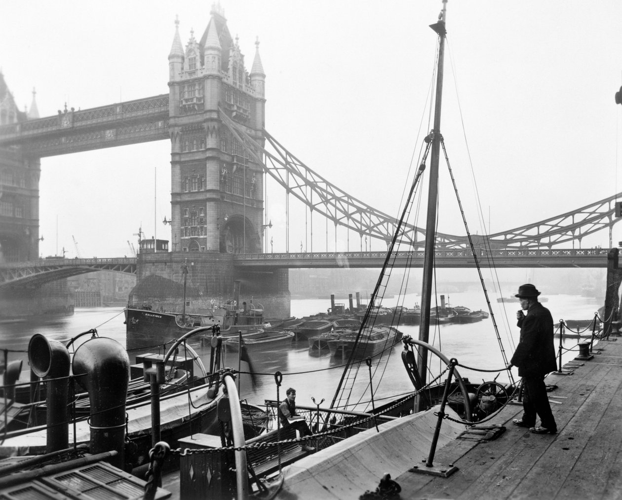 Tower Bridge, Stepney, Tower Hamlets, Londen door George Davison Reid