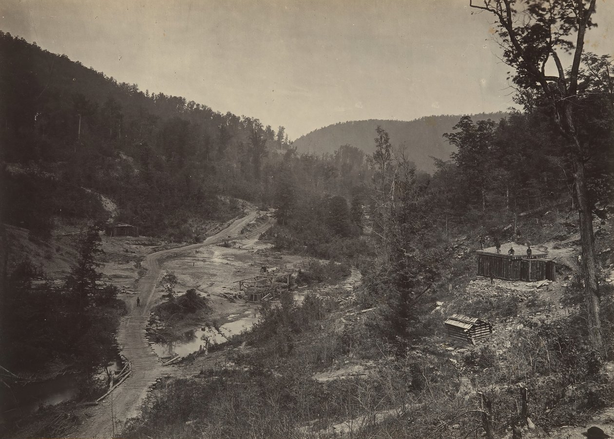 Whiteside Valley onder de brug, 1860s door George N. Barnard