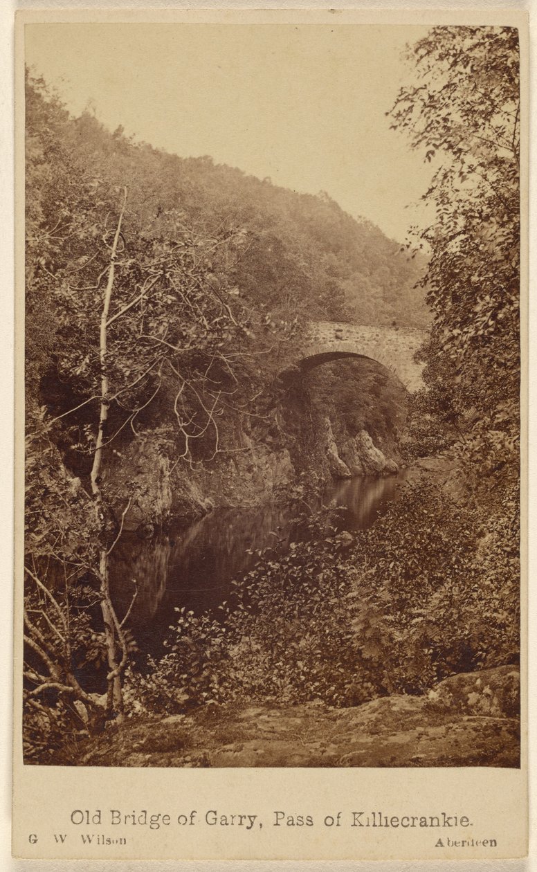 Oude brug van Garry, pas van Killiecrankie. door George Washington Wilson