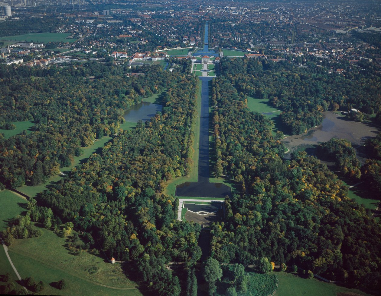 Barokkunst: Luchtfoto van Nymphenburg Park door German School
