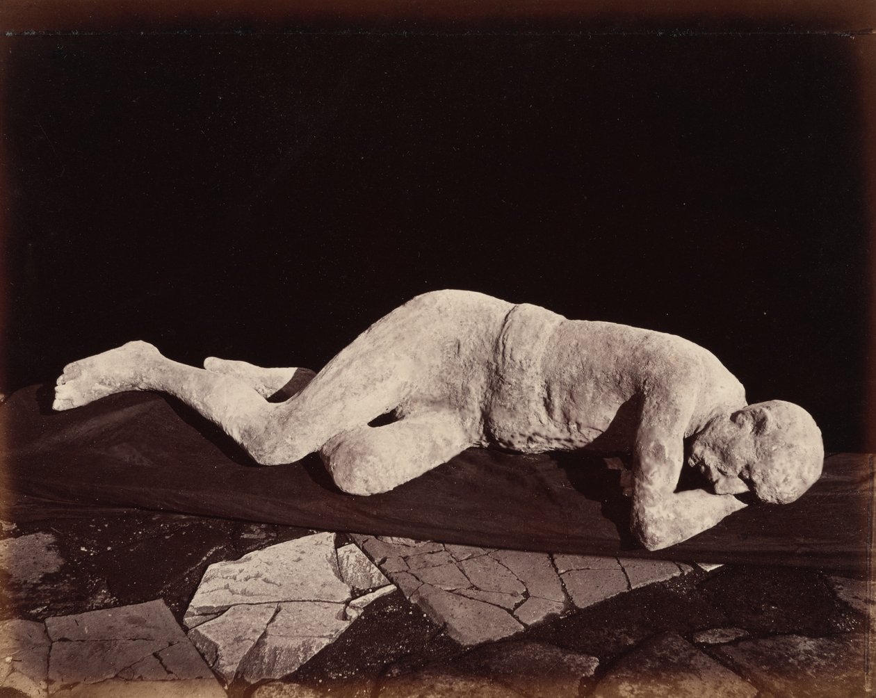 Menselijk afgietsel, Pompeii,1873 (foto) door Giorgio Sommer
