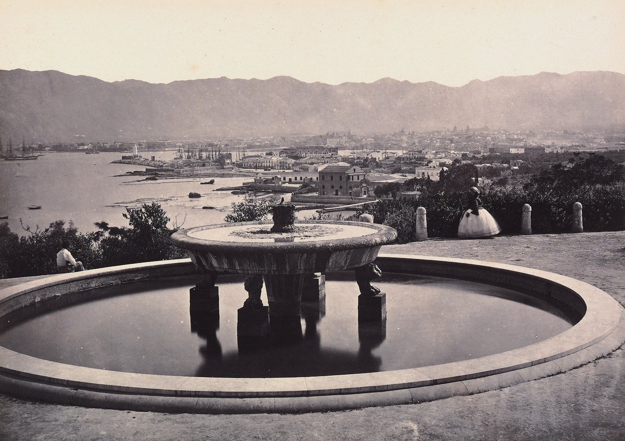 Panorama vanaf de Villa Belmonte met de fontein, Palermo door Giorgio Sommer