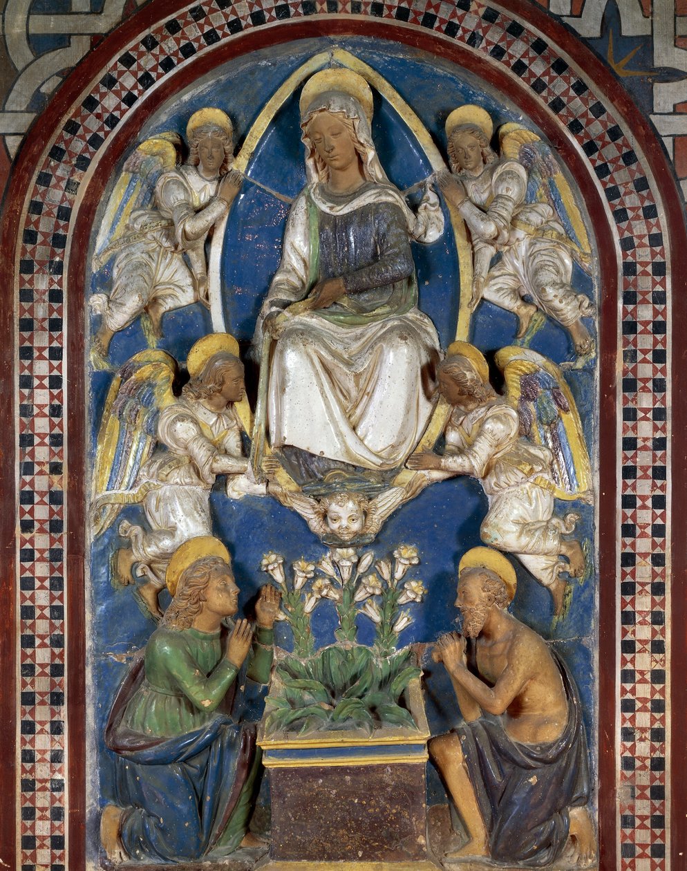 Hemelvaart van de Maagd, Majolica door Giovanni della Robbia, Magistraat Paleis Palazzo Pretorio, Voormalig Kasteel van de Graven Guidi, Poppi, Toscane, Italië door Giovanni della Robbia