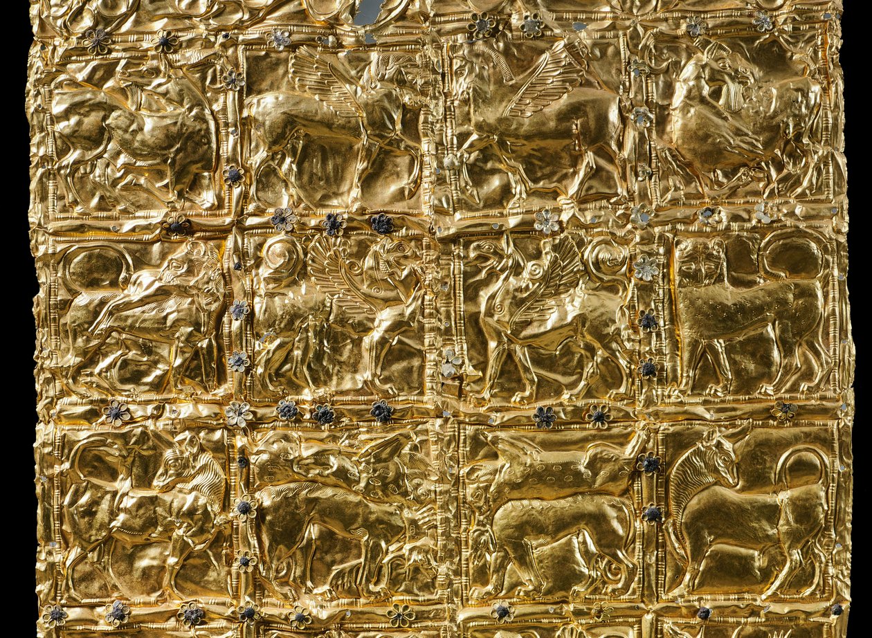 Folie met reliëfdecoratie uit Delphi (goud) (detail) door Greek