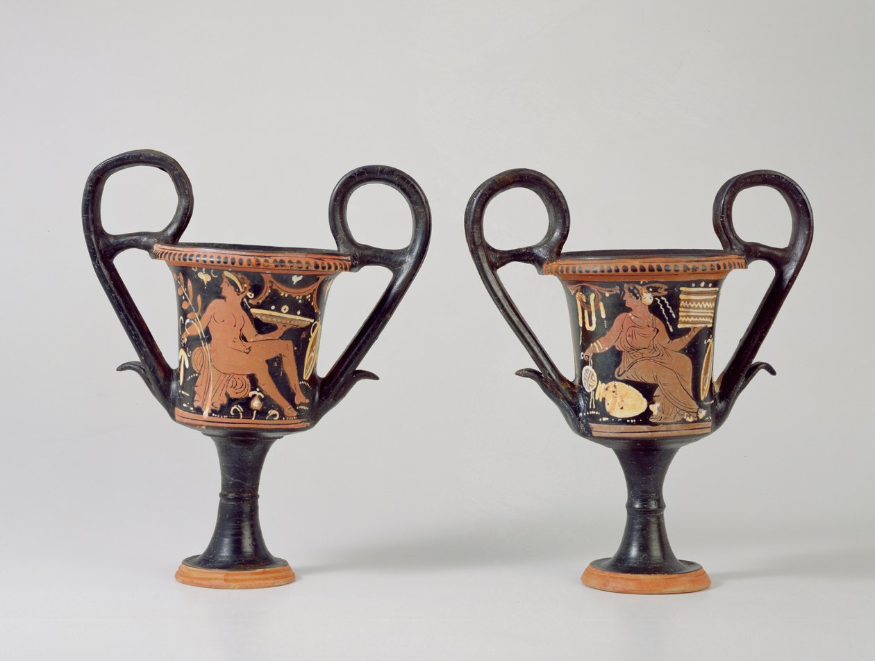 Roodfiguur kantharos met afbeelding van een jongeman en kantharos met afbeelding van een vrouw, ca. 310 v.Chr. door Greek School