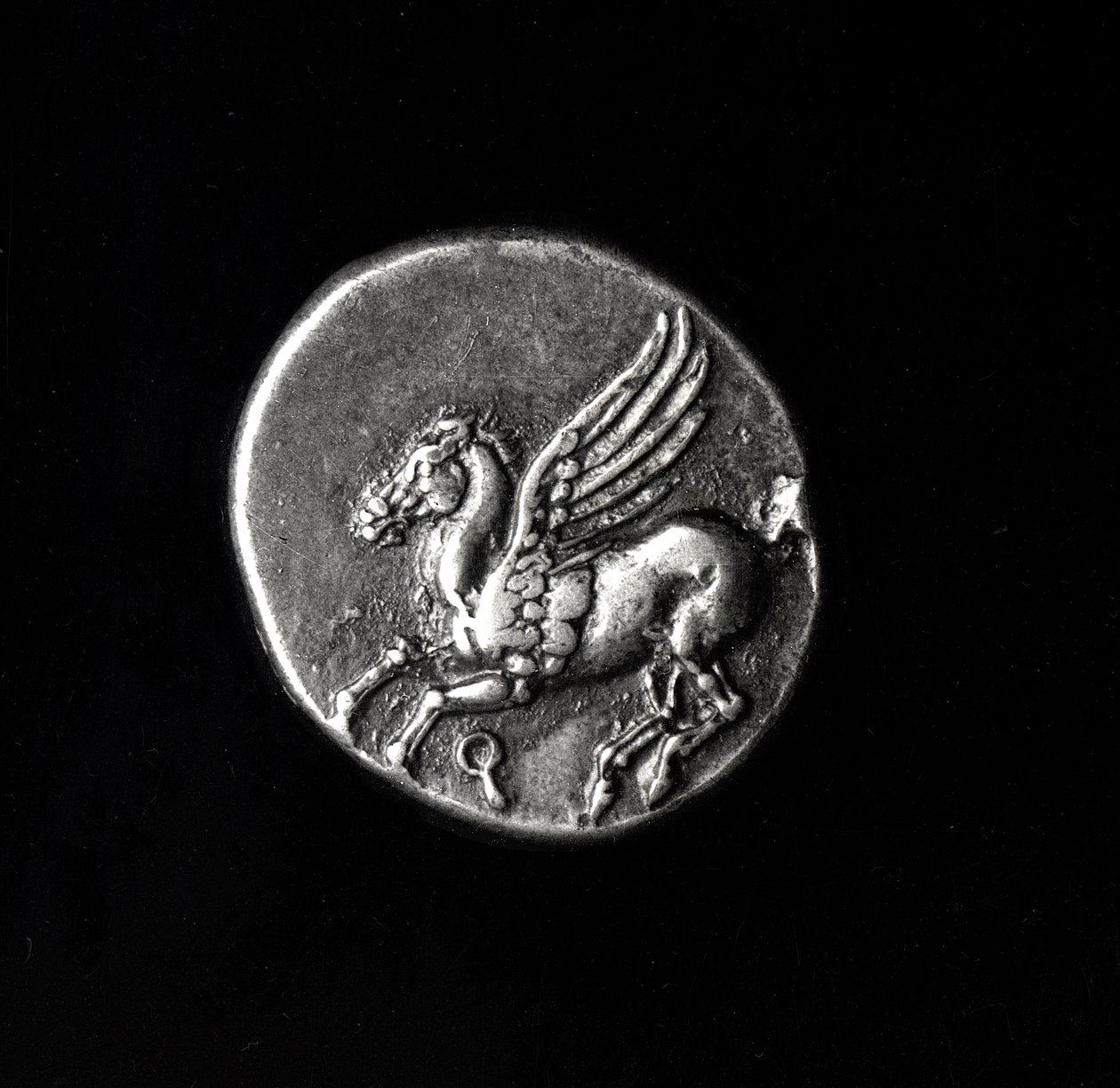 Keerzijde van een munt met Pegasus, uit Korinthe, 700-300 v.Chr. door Greek School