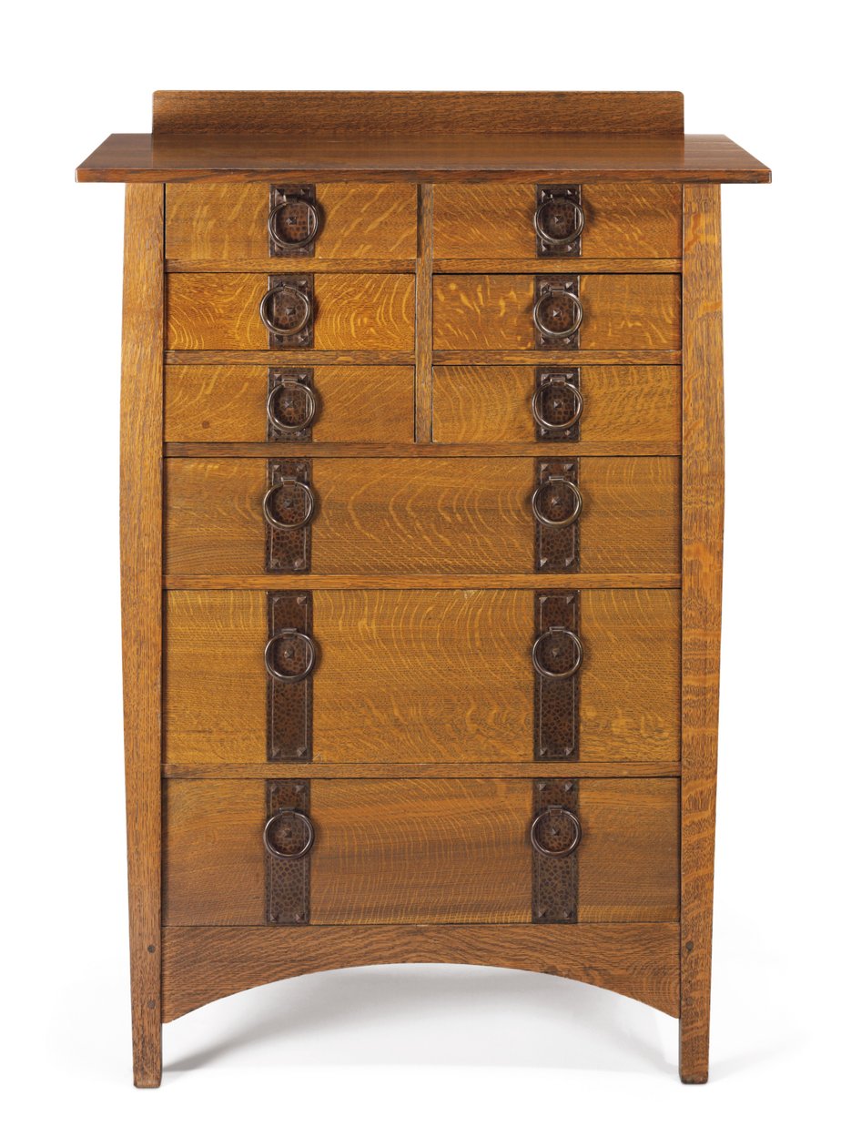 Ladenkast, model nr. 913 door Gustav Stickley