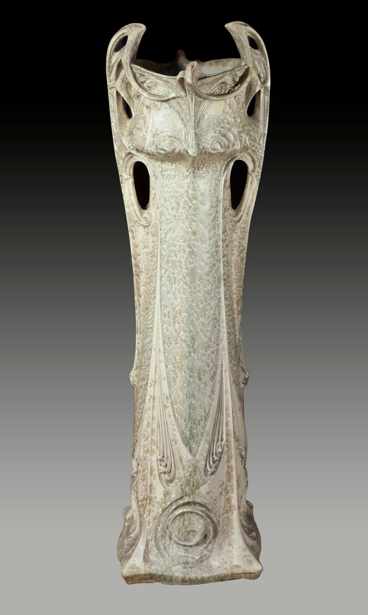 Art Nouveau: Jardiniere rond 1902-1903 gemaakt door Hector Guimard (1867-1942), 20e eeuw. Sevres, Nationaal Museum van Keramiek. door Hector Guimard