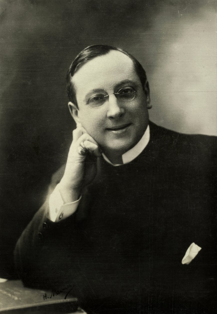 Portret van Andre De Lorde (foto) door Henri Manuel
