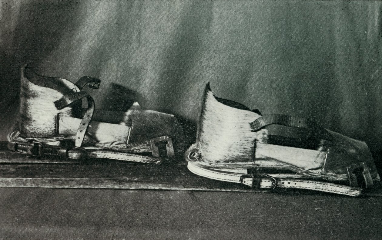Skischoenen voor gebruik met Finnesko, ca. 1910-1913, 1913 door Herbert Ponting