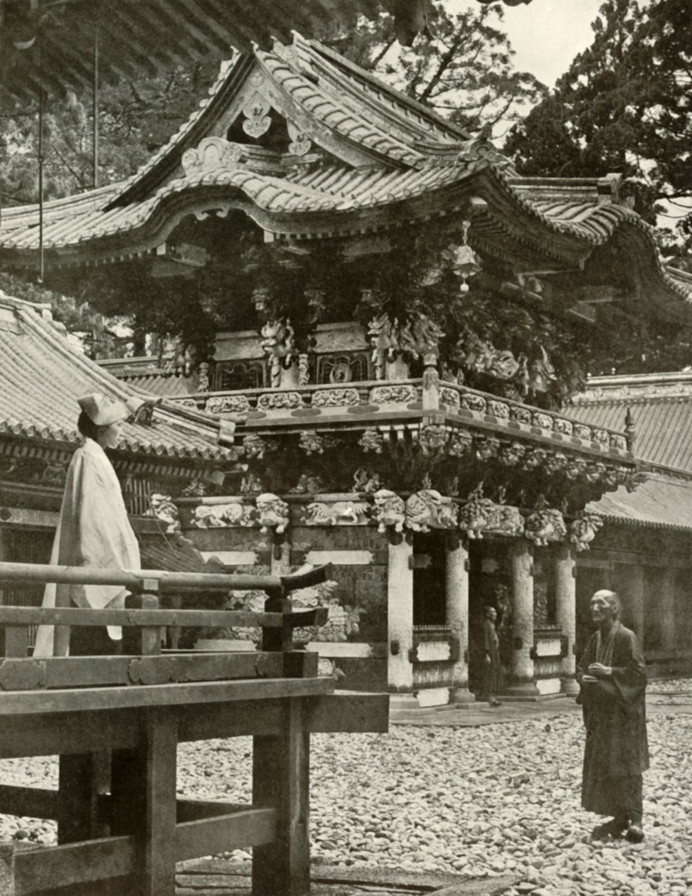 De Yomei-poort in Nikko, 1910 door Herbert Ponting