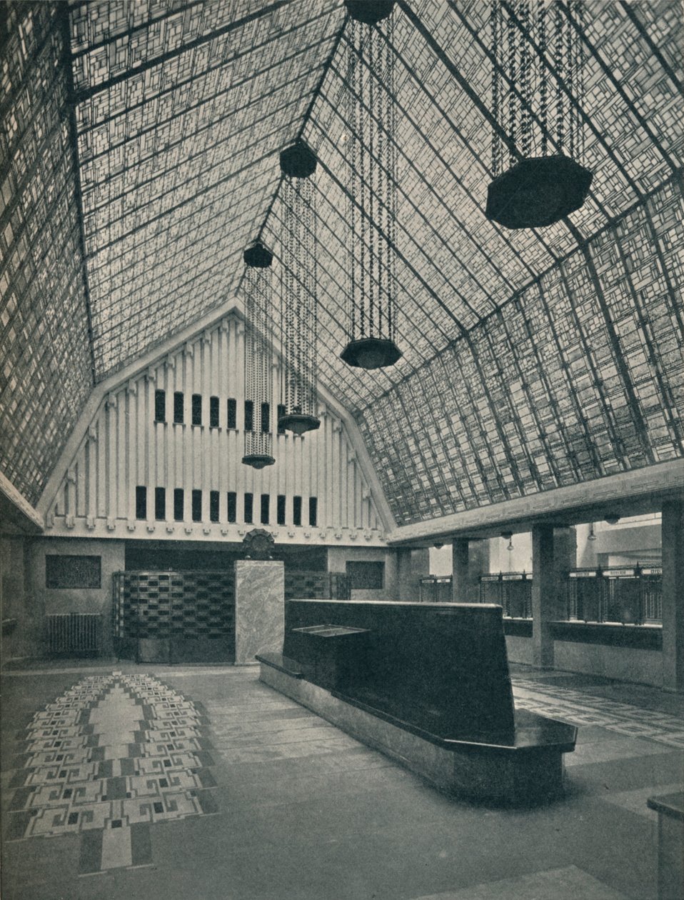 De Grote Zaal, Bank van Rotterdam, Den Haag, 1920 door Hermann Friedrich Mertens