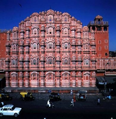 Hawa Mahal (Paleis van de Winden) gebouwd in 1799 door Indian School