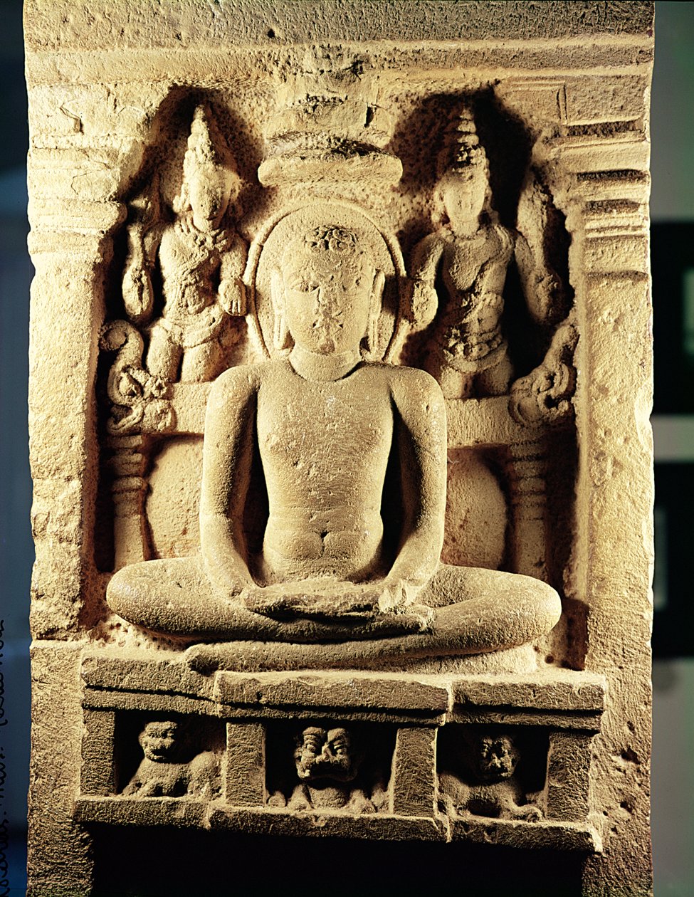 Reliëf met Tirthankara Mahavira (599-527 v.Chr.) in meditatie, uit Danavulapadu door Indian School