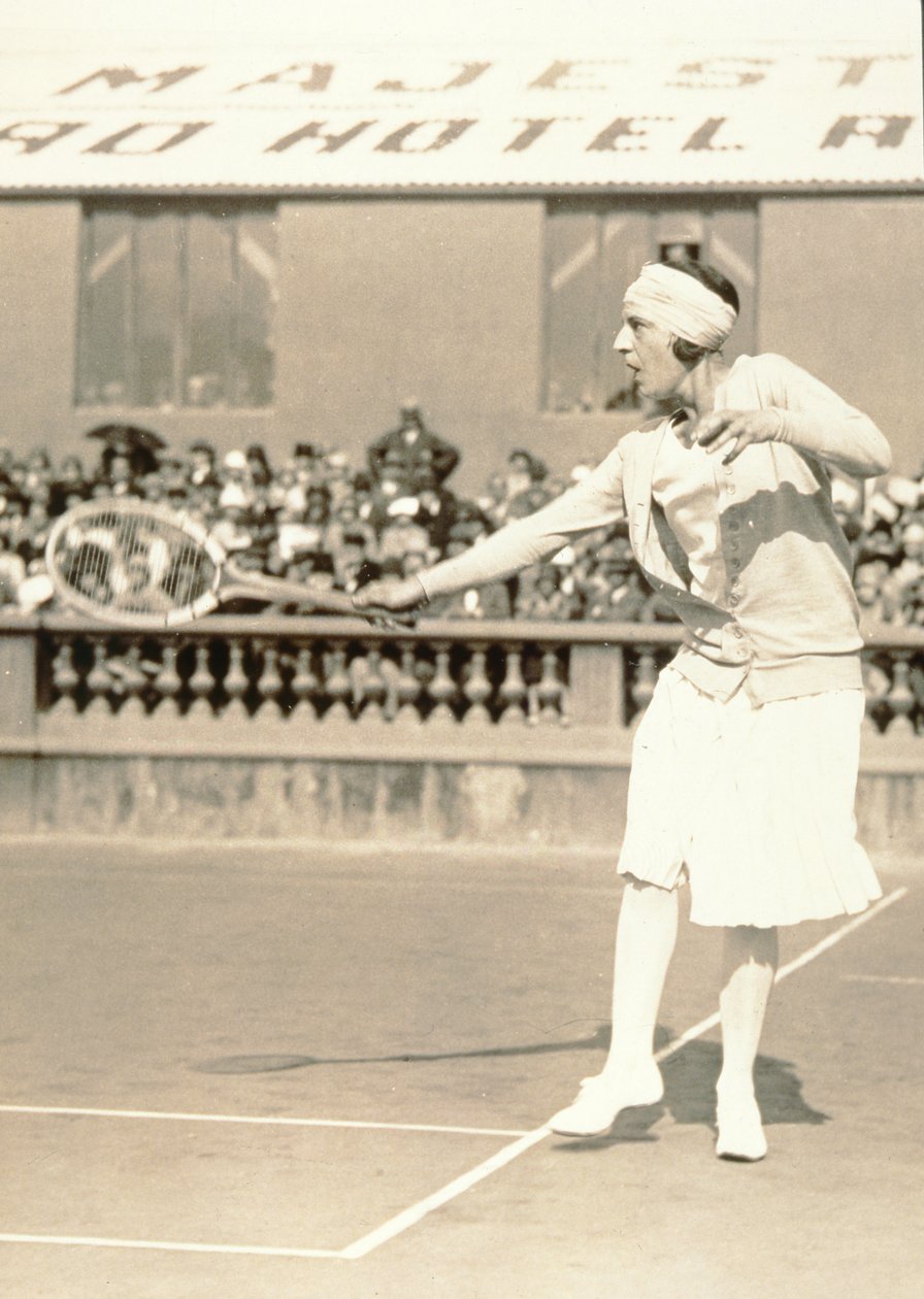 Suzanne Lenglen speelt tennis door Italian Photographer