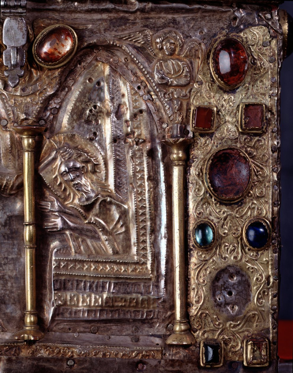 Ark van Barbarossa, met scènes uit het leven van Johannes de Doper (hout, zilverblad en stenen) door Italian School