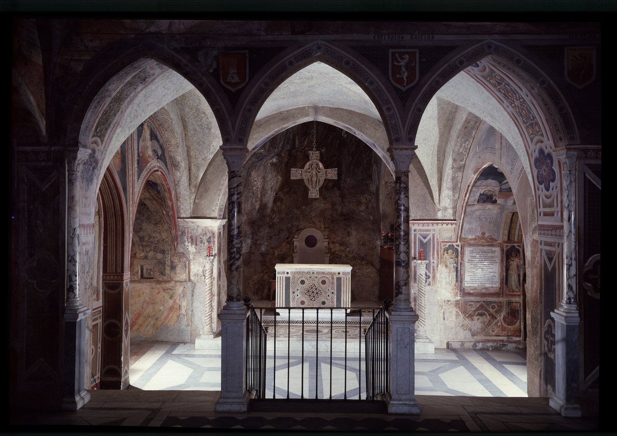 Interieur van pastorie en altaar, grot van Sint-Benedictus (sacro speco) Subiaco door Italian School