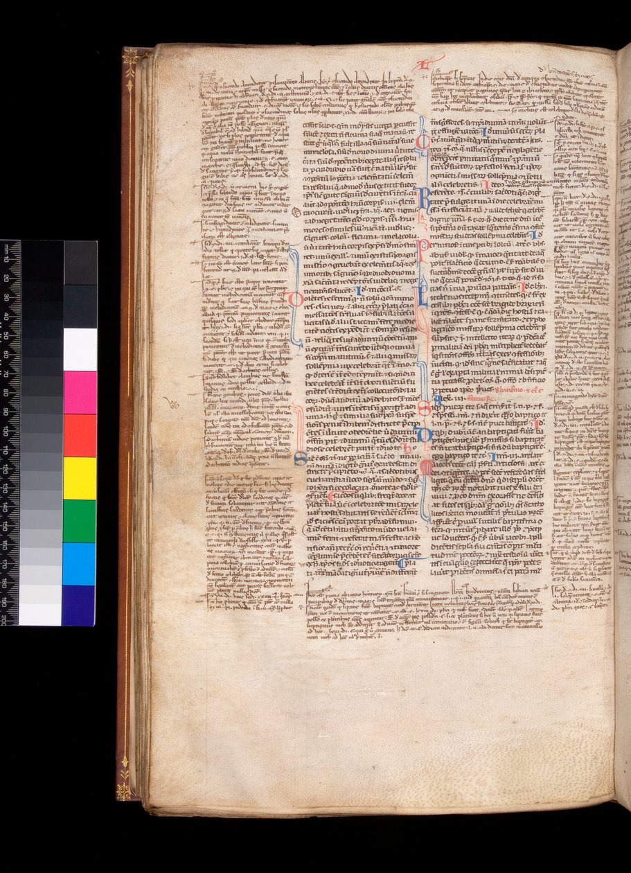 Ms 213. Gregorius IX, Decretales met Apparatus door Bernardo Botone van Parma, F.93v. Hoofdtekst in gotisch boekschrift (littera rotunda) door Italian School