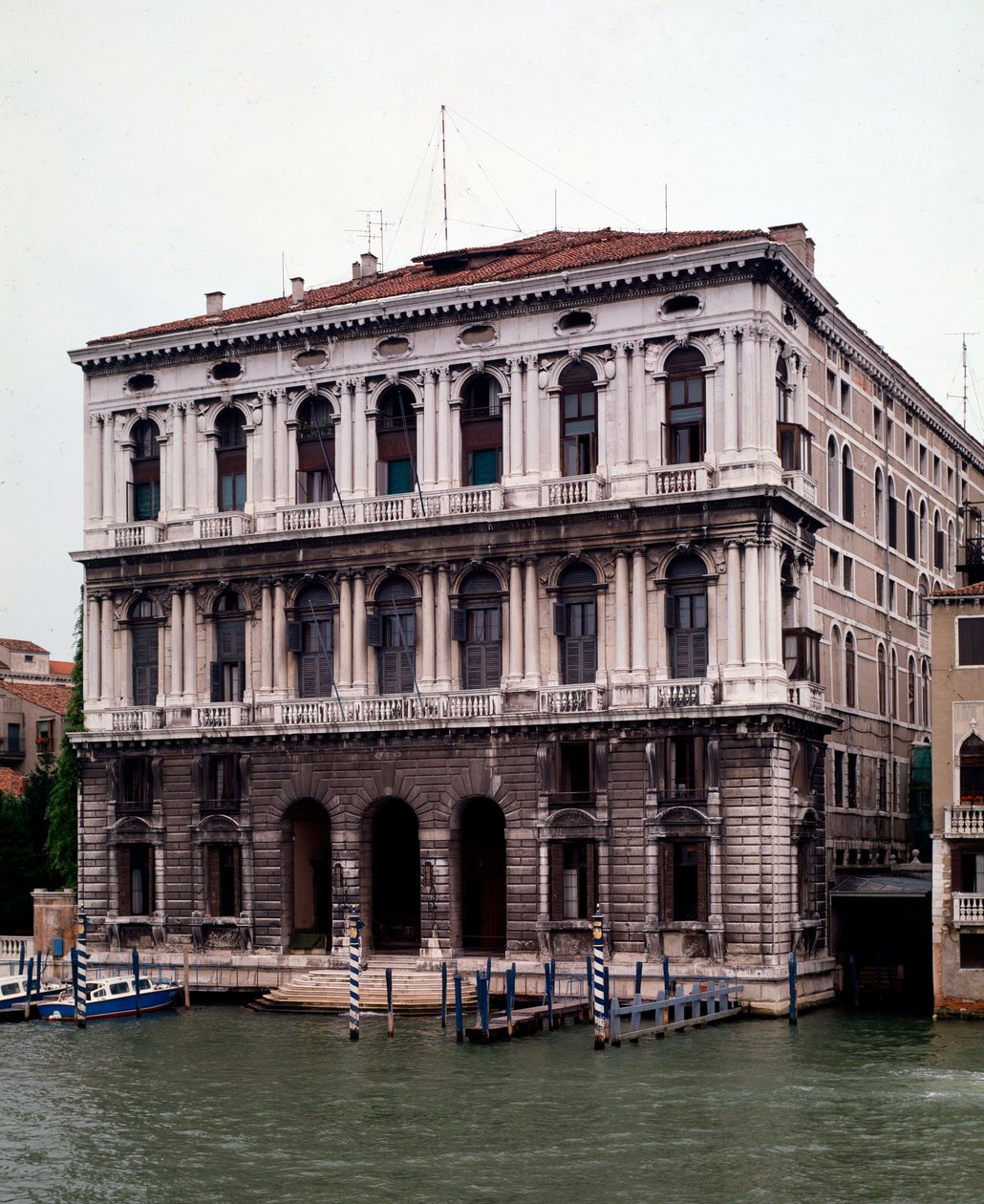 Gevel van het Corner della Ca Grande paleis. door Jacopo Sansovino