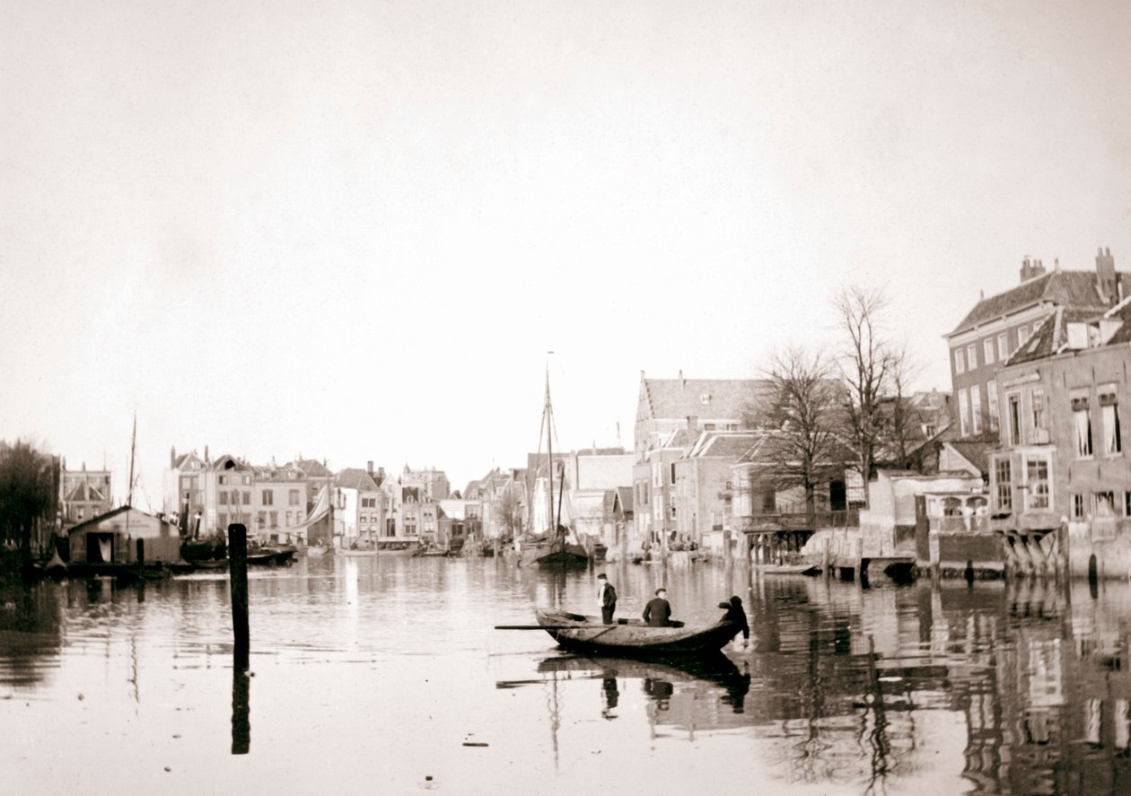 Boot op het kanaal, Dordrecht, Nederland, 1898 door James Batkin