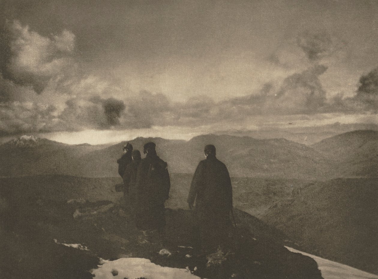 Camera Work: De donkere bergen, 1904 door James Craig Annan