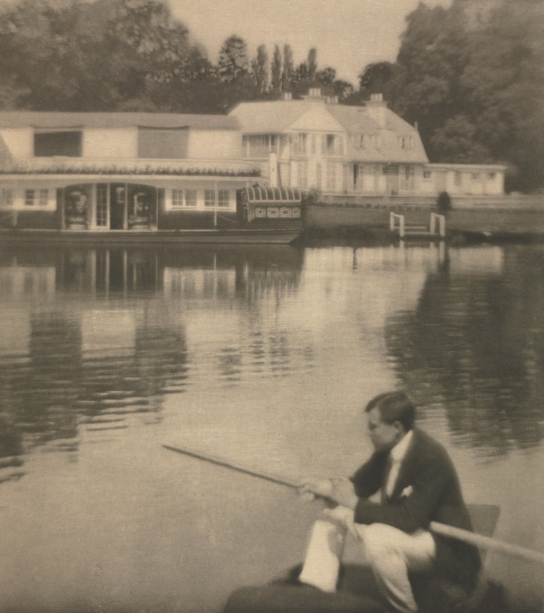 Camera Work: Het Witte Huis, 1910 door James Craig Annan