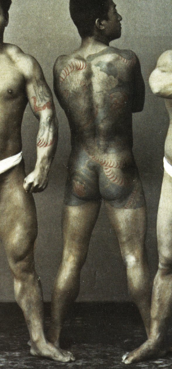 Mannen met traditionele Japanse Irezumi-tatoeages, ca. 1880 (handgekleurde albuminefoto) door Japanese Photographer