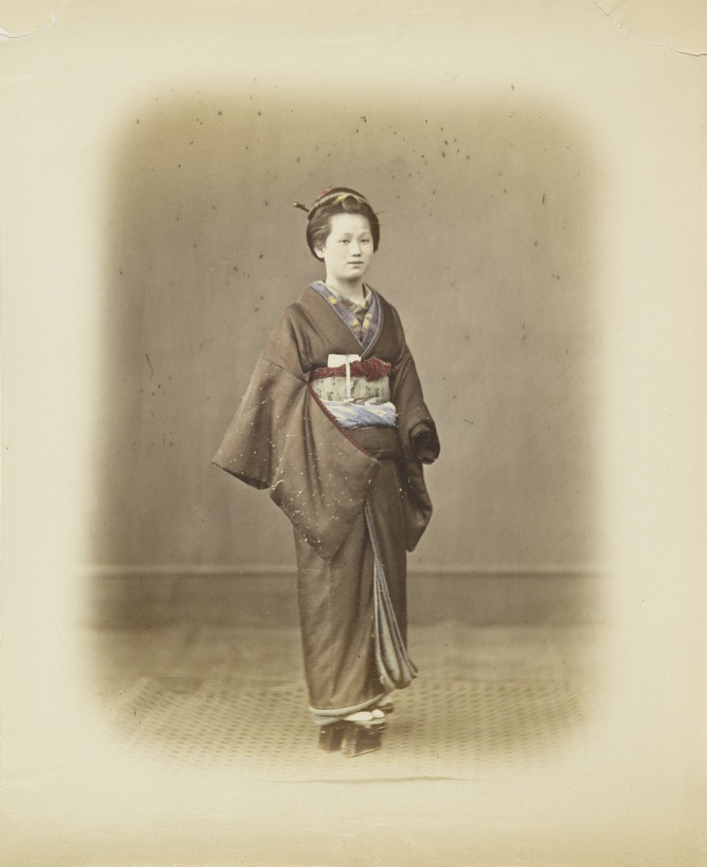 Japanse vrouw in traditionele kleding door Japanese Photographer
