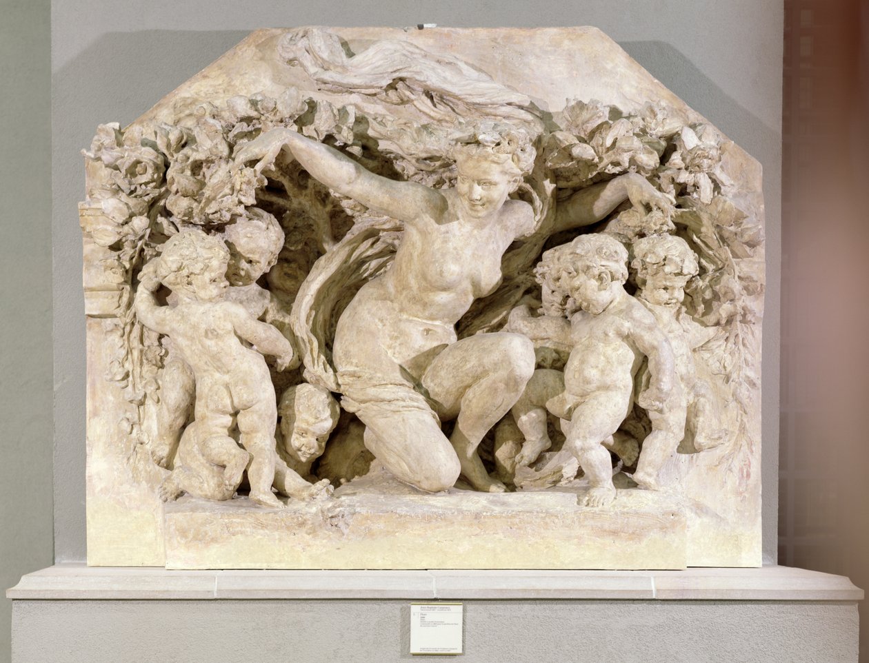 Triomf van Flora, reliëf genomen van de gevel van het Flora Paviljoen van het Louvre Paleis, 1866 (gips) door Jean Baptiste Carpeaux