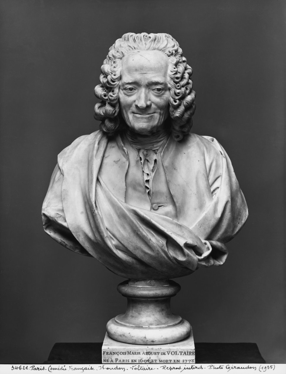 Buste van Voltaire door Jean-Antoine Houdon