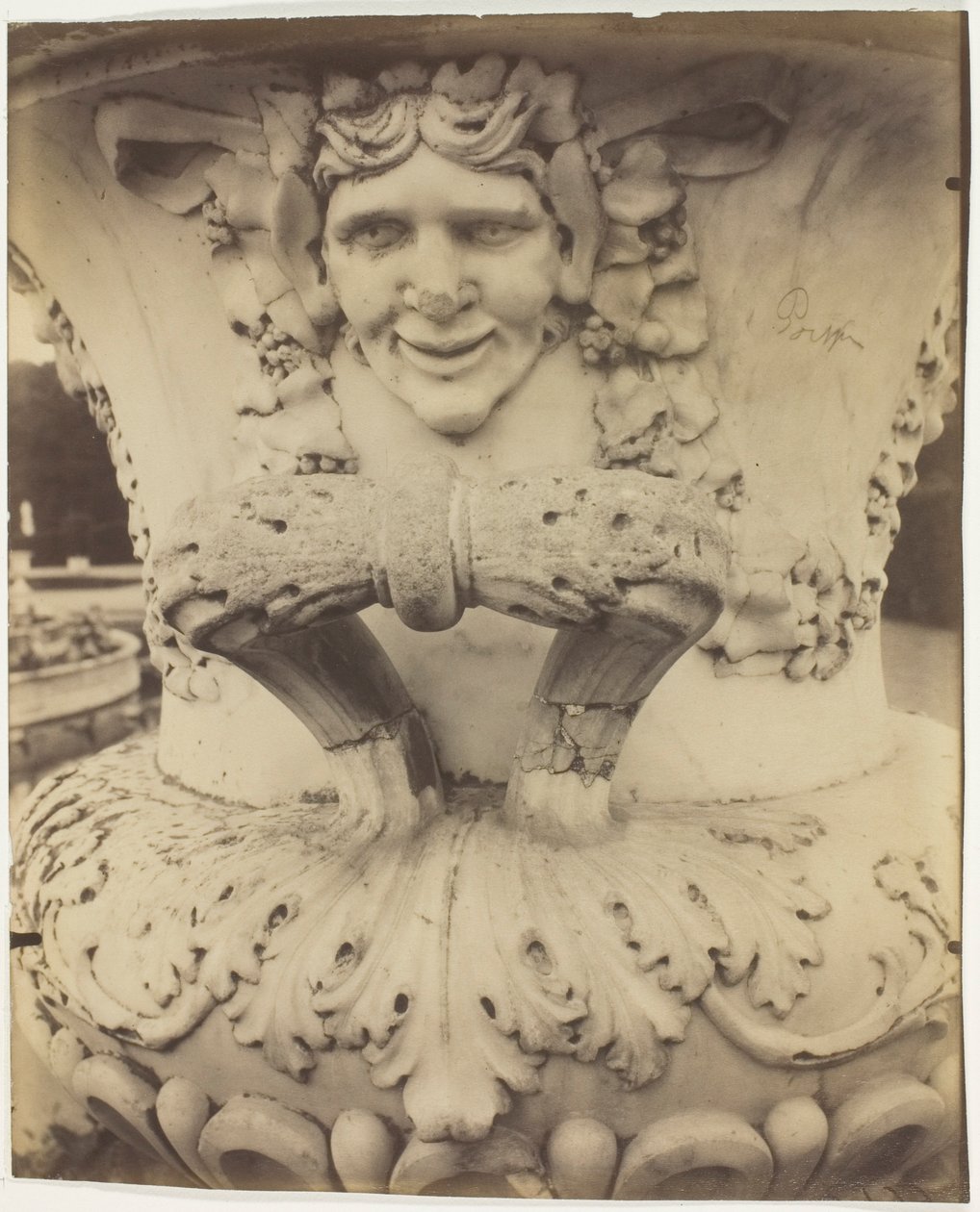 Versailles, Vaas door Jean Eugène Auguste Atget