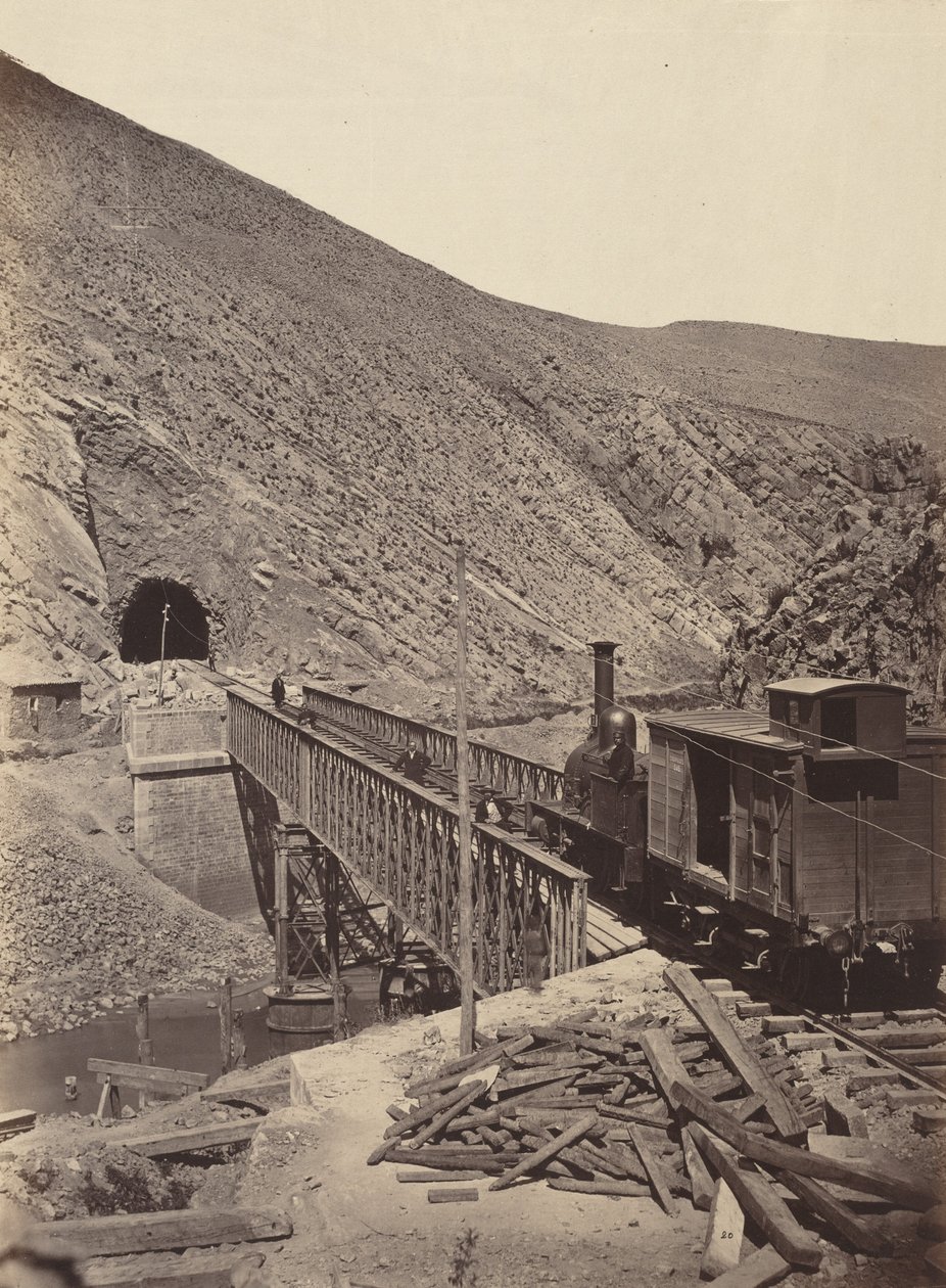 Brug en tunnel over Jalon, Madrid naar Zaragoza,c. 1860-1865 (foto) door Jean Laurent