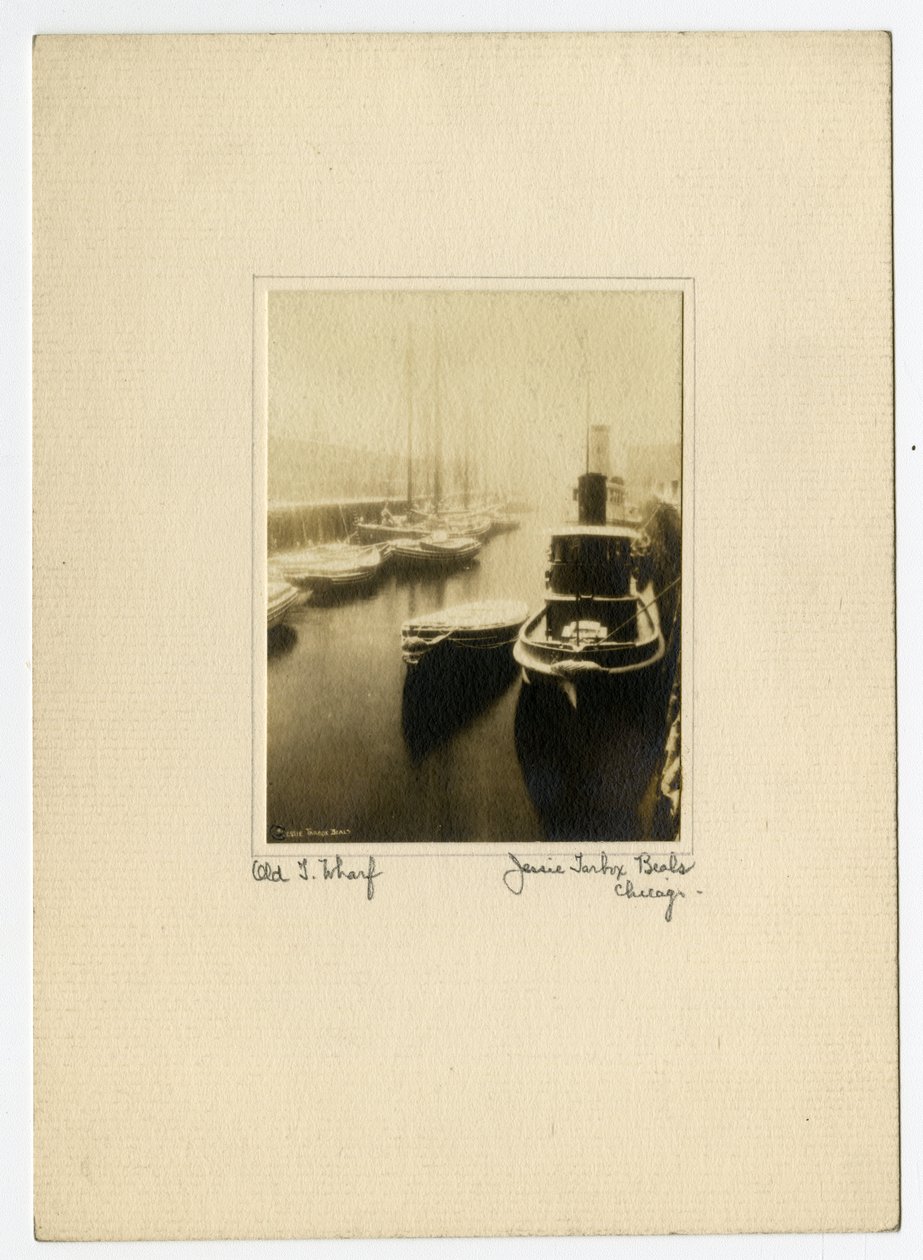 Old T Wharf, ca. 1902-10 door Jessie Tarbox Beals