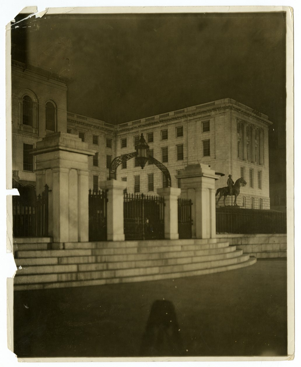 State House, Boston, VS, ca. 1902-10 door Jessie Tarbox Beals