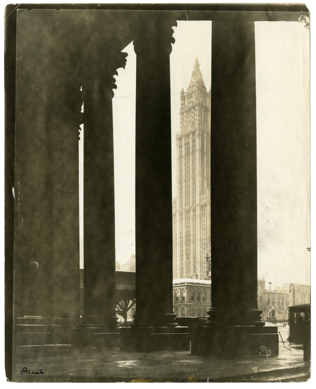 Woolworth Gebouw, de torenhoge spits gebouwd met stuivers en dubbeltjes, New York, VS, c.1914-40 door Jessie Tarbox Beals