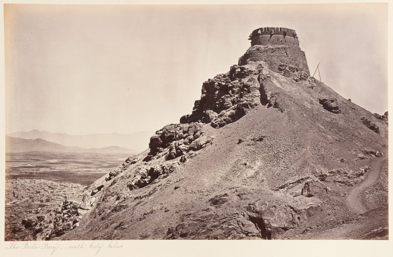 Panorama van Kabul gezien vanaf de Bala Burj, 1879 door John Burke