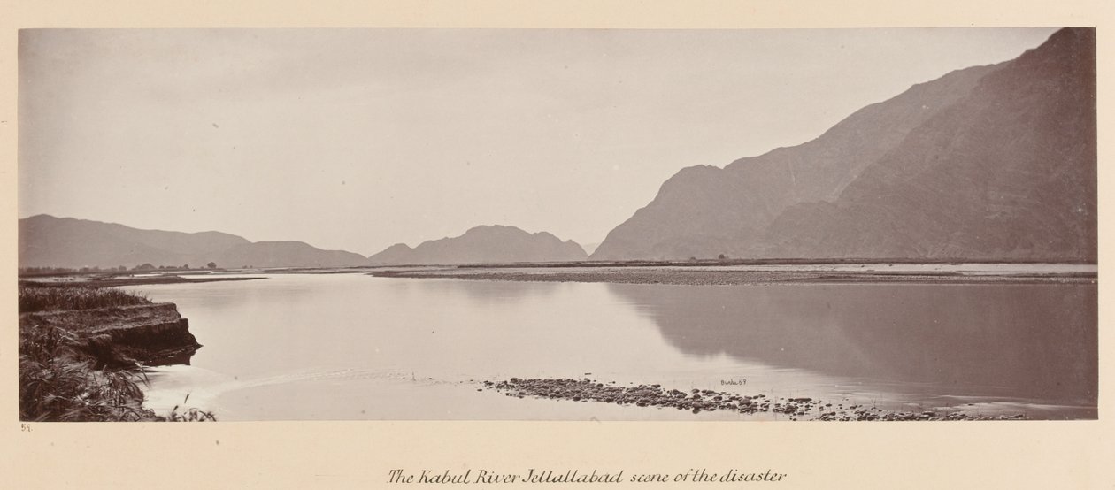 De Kabul-rivier, Jellallabad, scène van de ramp, 1879 door John Burke