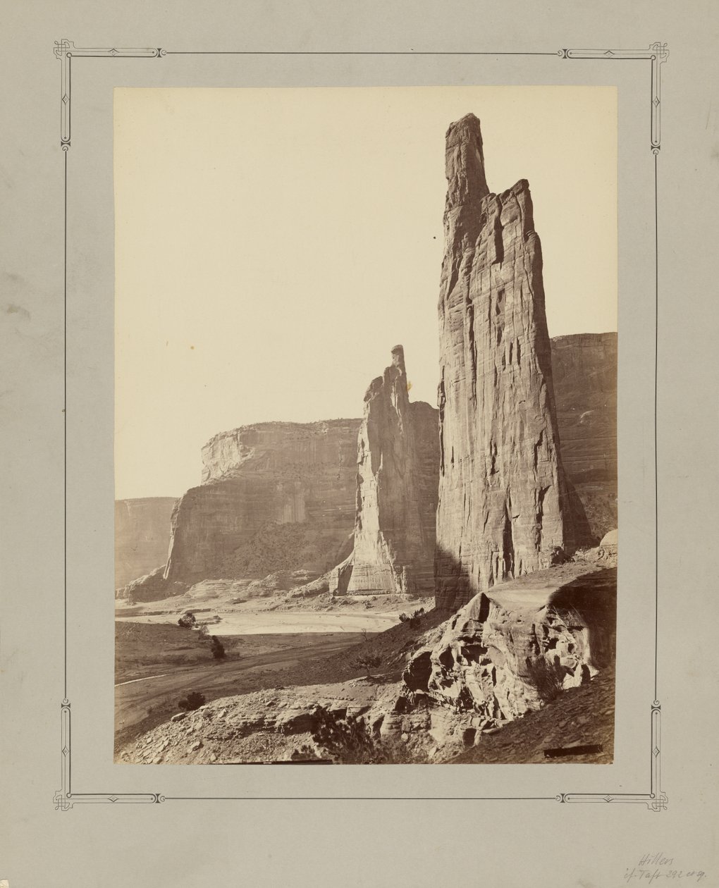 Kapiteins van de Canon, Canon de Chelley, Arizona door John K. Hillers