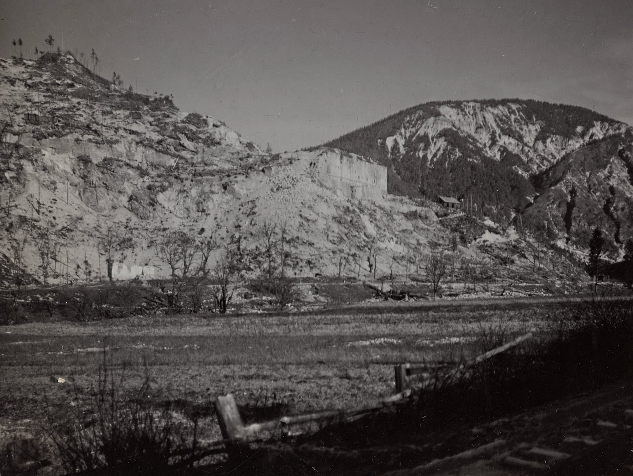Album "Meine weltkriegs - Erinnerungen Zuidwestfront (Karinthië, Italië, Zuid-Tirol) 31/03/1915-12/11/1918 - Josef Zohles Wien": Fort Hensel door Josef Zohles