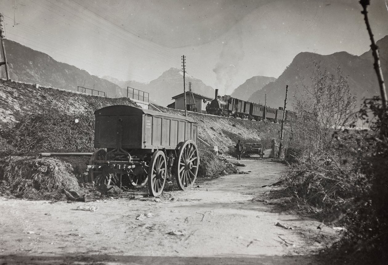 Album "Meine weltkriegs - Erinnerungen Zuidwestfront (Karinthië, Italië, Zuid-Tirol) 31/03/1915-12/11/1918 - Josef Zohles Wien": spoorweg Tolmezzo door Josef Zohles