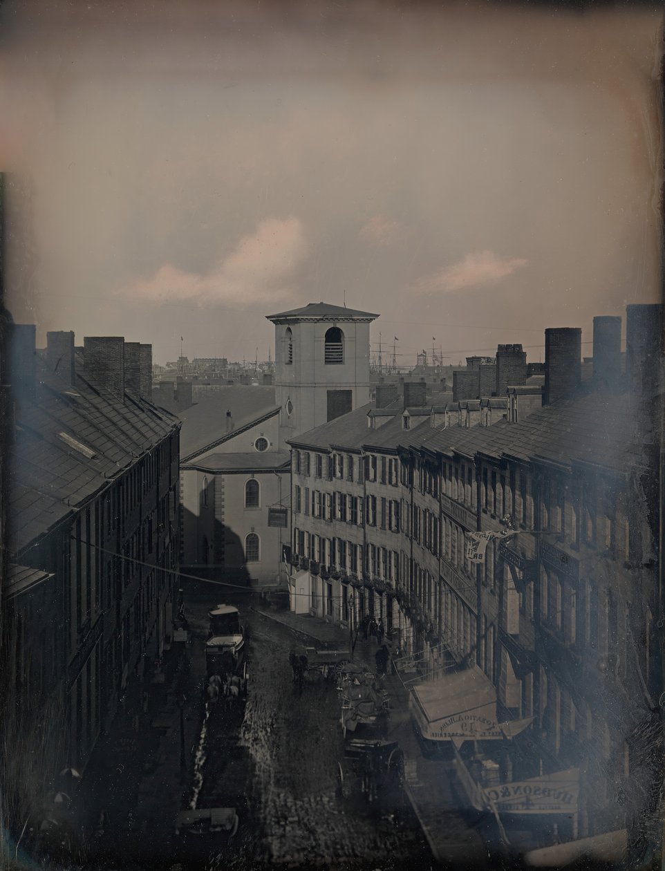 Uitzicht op Brattle Street vanuit de Southworth & Hawes Studio op 5 12 Tremont Row, Boston door Josiah Johnson Hawes, Albert Sands Southworth