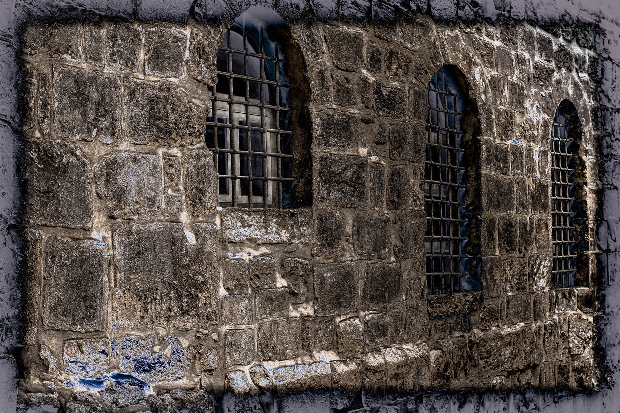 Approach, uit de serie Church of the Holy Sepulchre, 2016 (foto) door Joy Lions