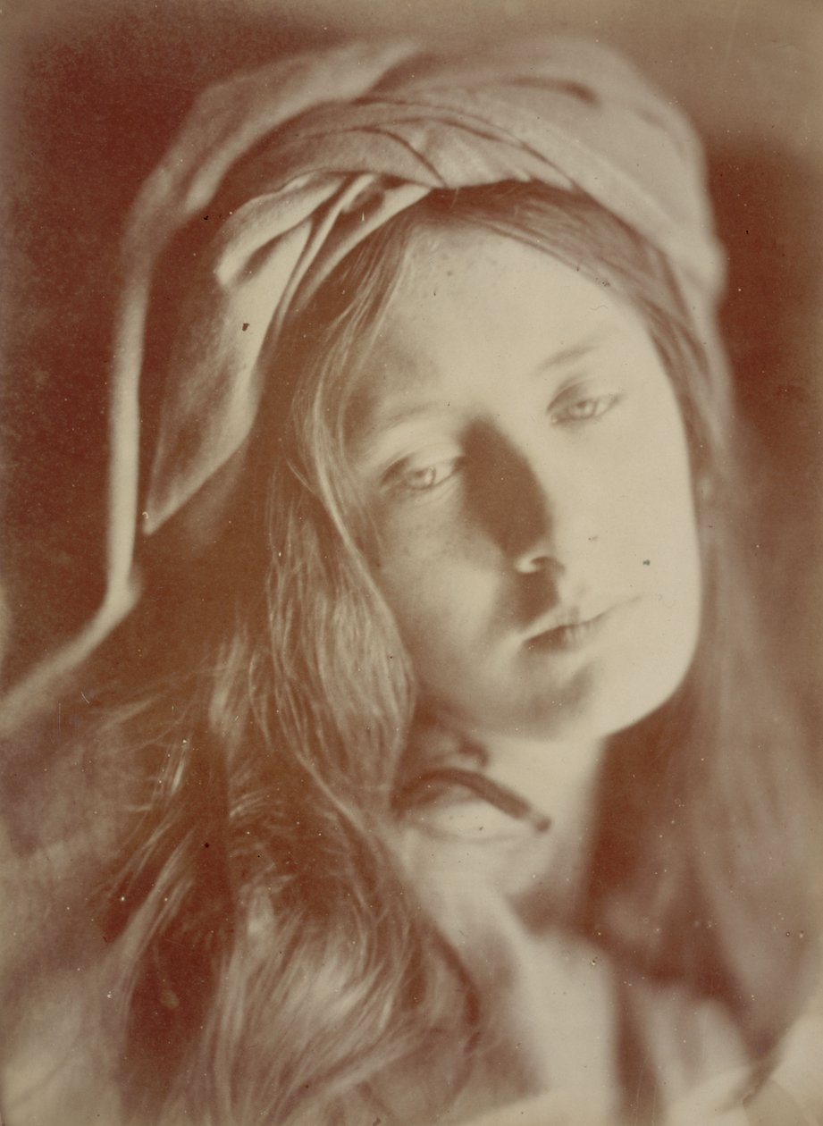 ("Beatrice Cenci")  - May Prinsep door Julia Margaret Cameron