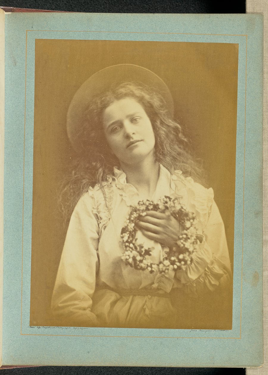 [Want ik word koningin van de meimaand, moeder, ik word koningin van de meimaand]. door Julia Margaret Cameron