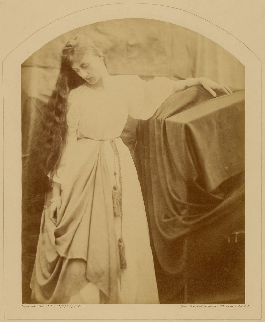May Princep door Julia Margaret Cameron