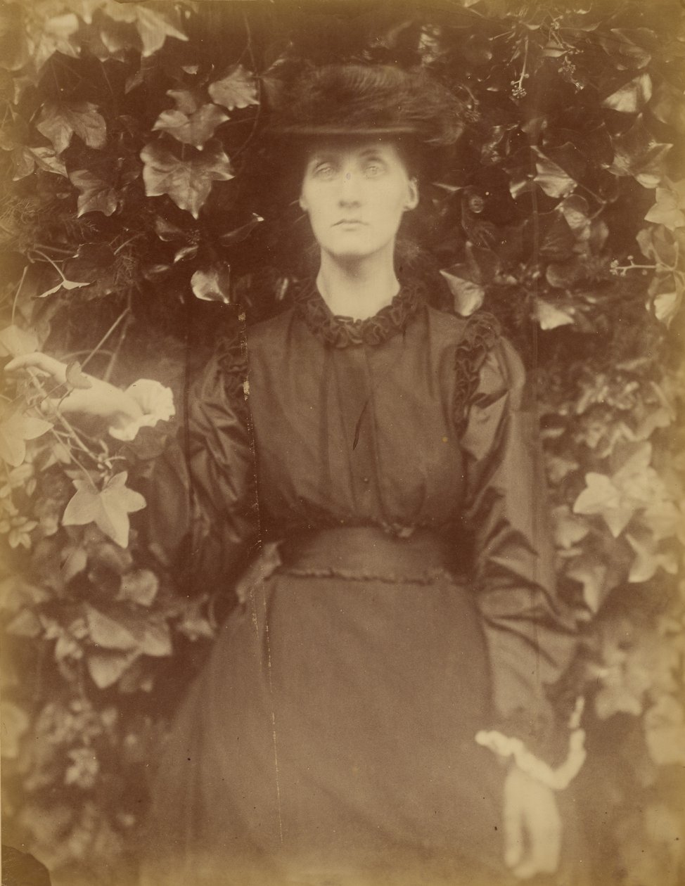 [Mevrouw Herbert Duckworth] door Julia Margaret Cameron