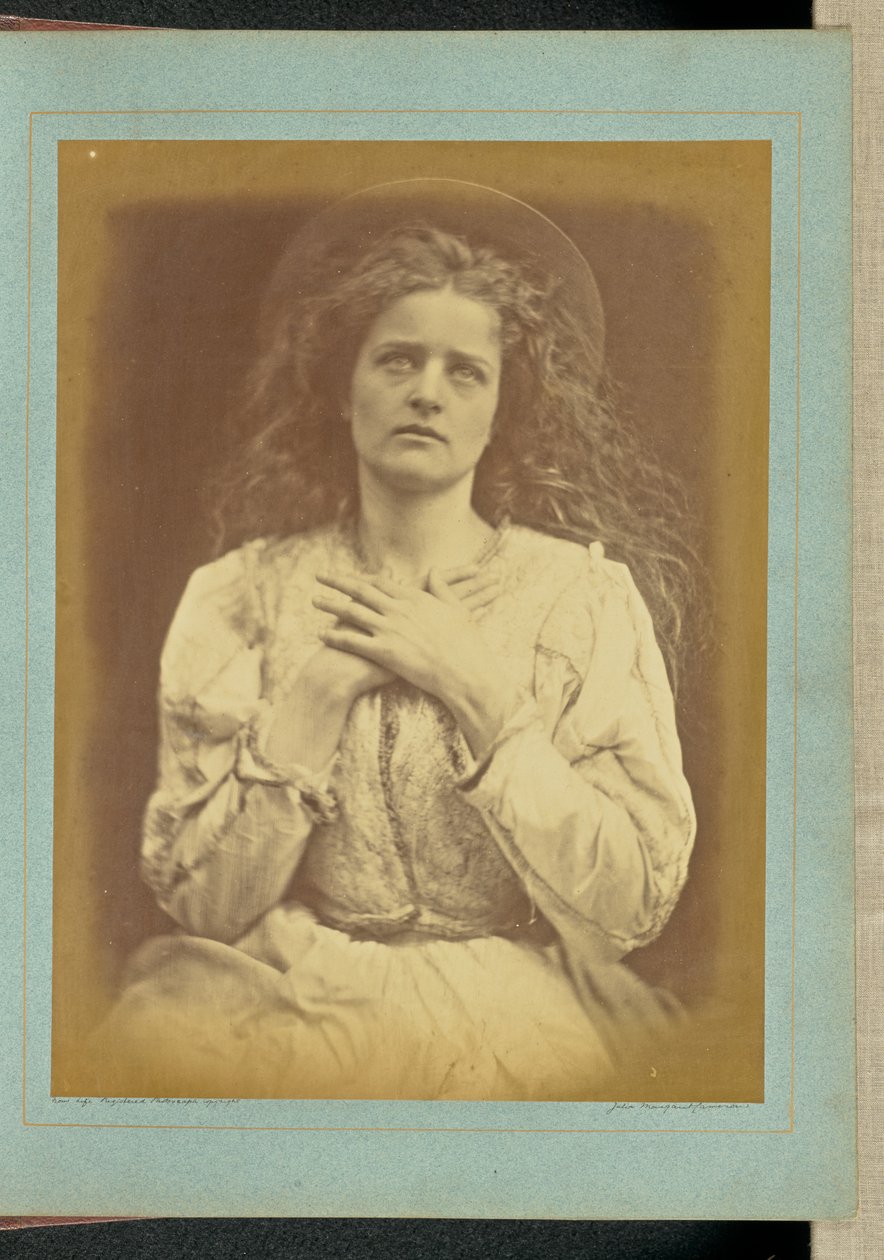 "Dus nu denk ik dat dichtbij is - ik vertrouw erop dat het zo is - ik weet het" / "De gezegende muze ging die weg die mijn ziel zal moeten gaan" door Julia Margaret Cameron