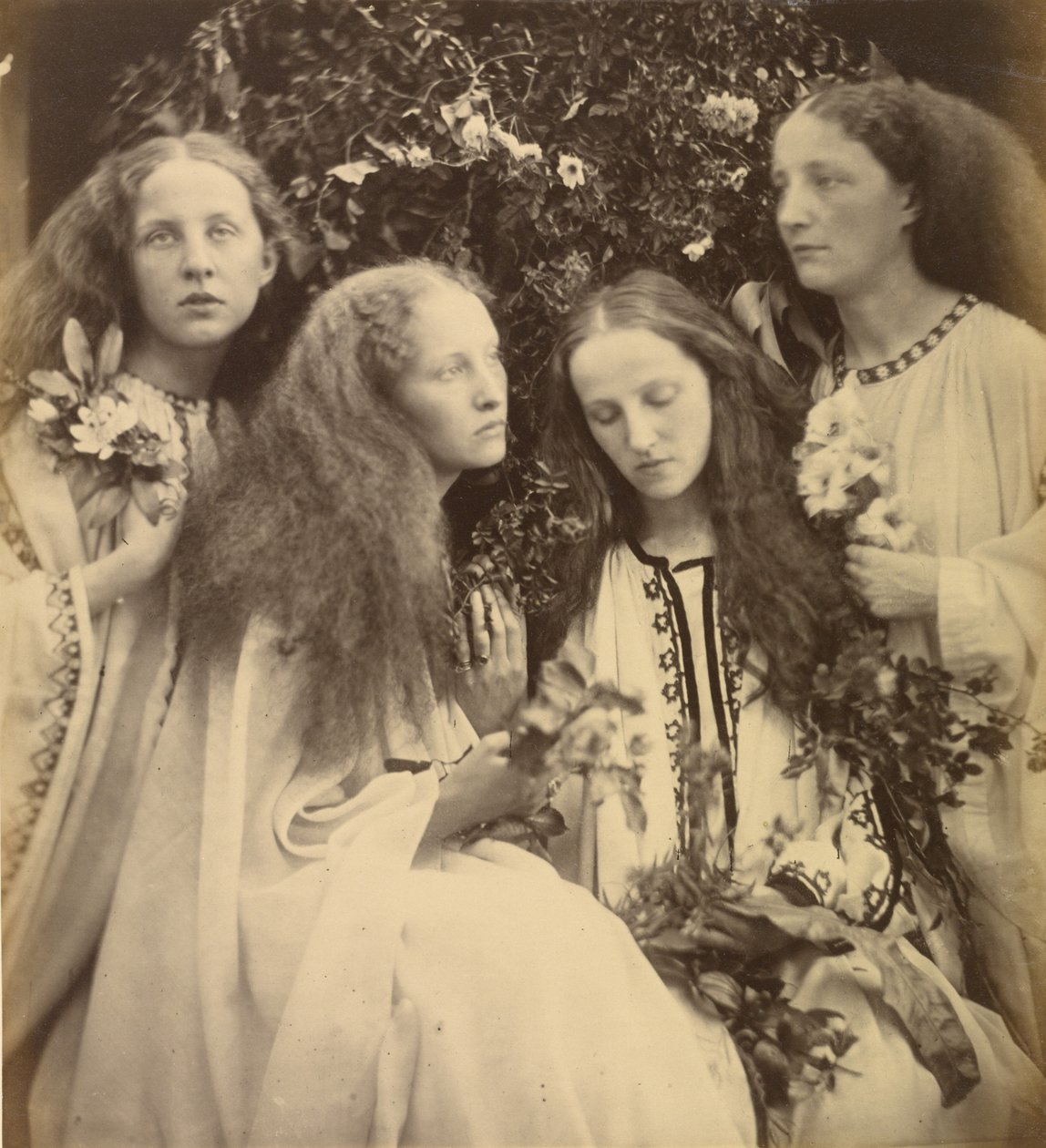 De Rosebud-meisjestuin door Julia Margaret Cameron